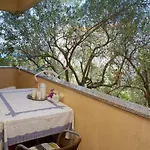 Apartman Fjaka *