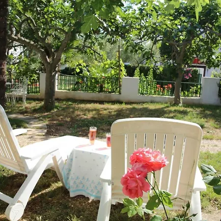 Fjaka Apartman