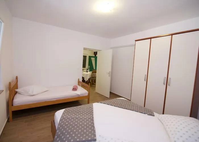 Appartement Fjaka *