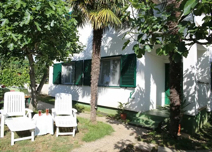 Fjaka Appartement Sveti Filip i Jakov