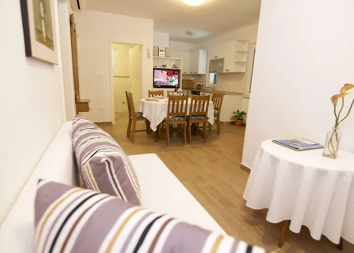 Appartement Fjaka Sveti Filip i Jakov