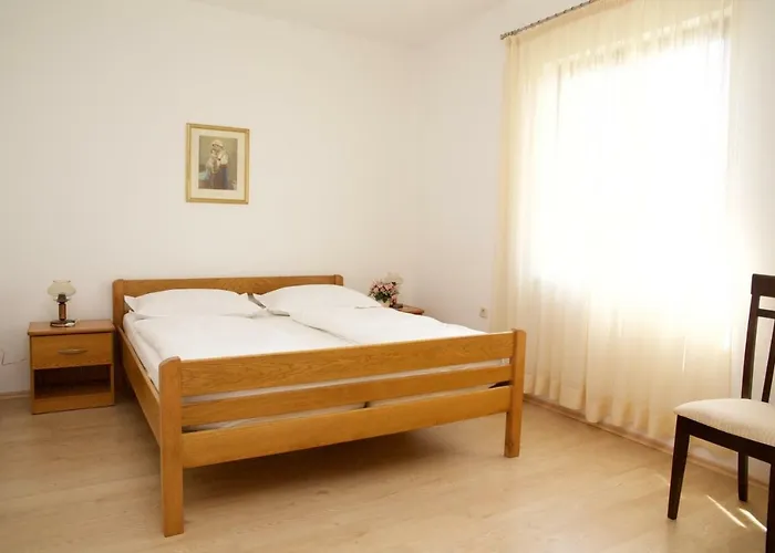 Apartment Fjaka Sveti Filip i Jakov