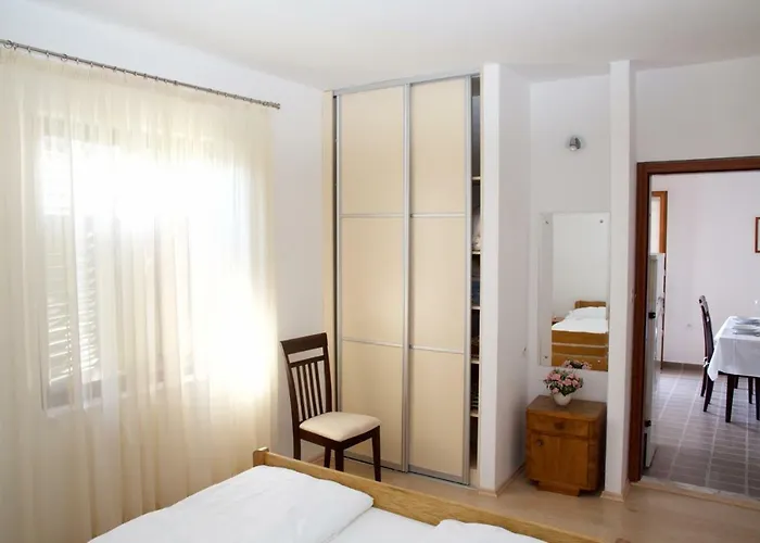 Fjaka * Sveti Filip i Jakov