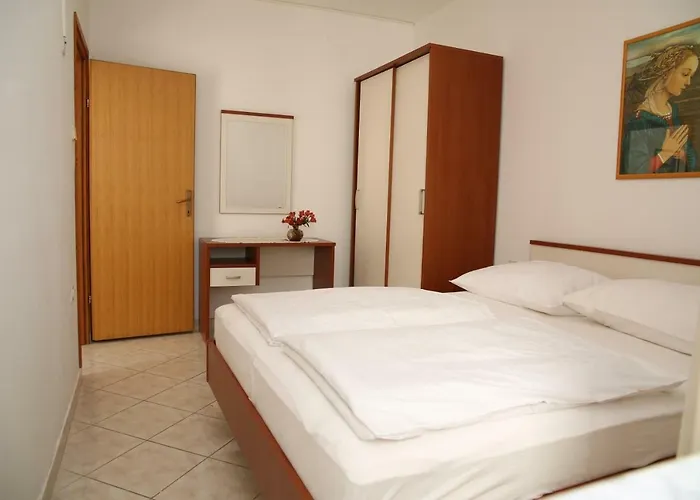 Fjaka *