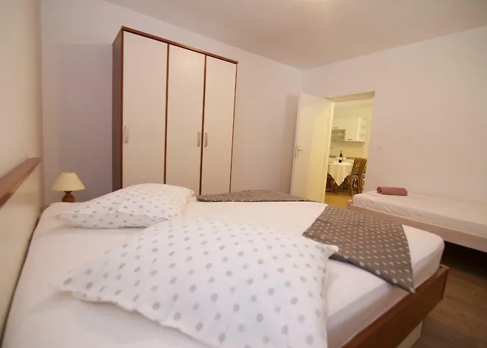 Fjaka Sveti Filip i Jakov